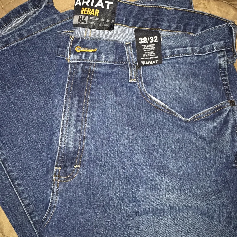 Men’s Ariat jeans